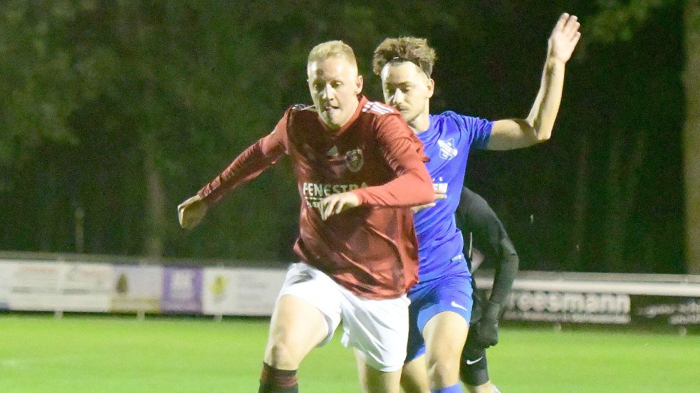 Frank Waden ist oft einen Tick schneller als seine Gegenspieler. Hier ist er im Spiel gegen Werlte zu sehen. Foto: Damm