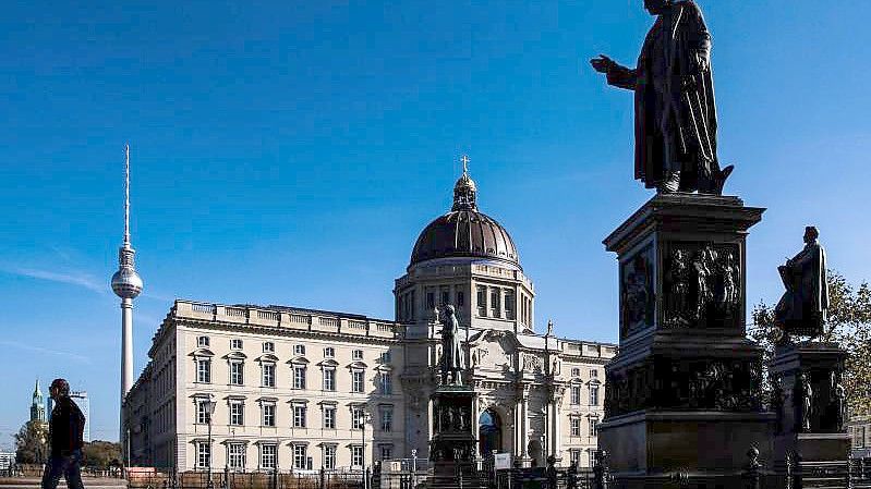 Extremismus, Kreuzdebatte, rechter Großspender: Das Humboldt Forum kommt nicht zur Ruhe. Foto: Paul Zinken/dpa