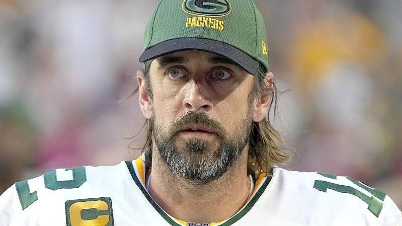 Quarterback Aaron Rodgers von den Green Bay Packers während des NFL-Spiels gegen die Arizona Cardinals. Foto: Rick Scuteri/AP/dpa