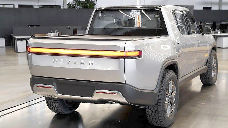 Der US-Elektroautoentwickler Rivian ist bei seinem Börsengang auf ein noch höheres Interesse gestoßen als erwartet. Foto: Paul Sancya/AP/dpa