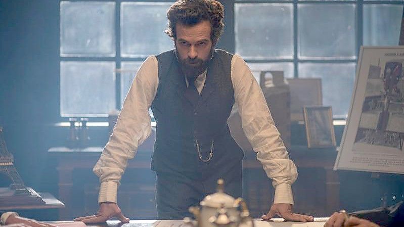 Der gefeierte Ingenieur Gustave Eiffel (Romain Duris) im Film. Foto: -/Constantin Film Verleih GmbH/dpa