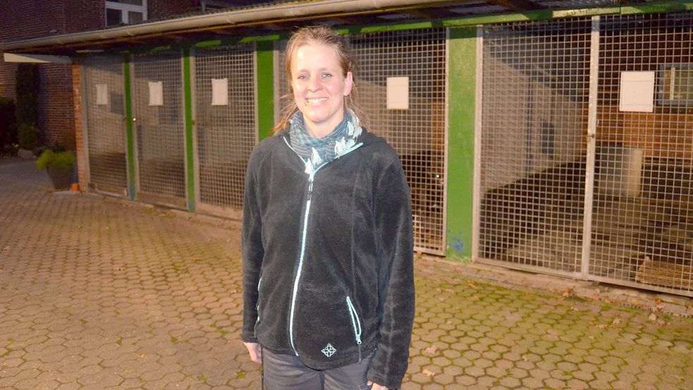 Seit Oktober leitet Franka Thun das Tierheim in Sedelsberg. Die 37-Jährige, die in Cloppenburg wohnt, ist gelernte Tierpflegerin. Fotos: Fertig