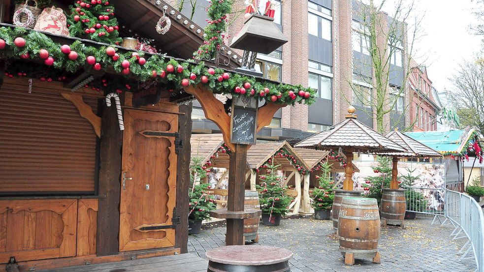 Seit Montag ist der Weihnachtsmarkt in Leer geöffnet. Foto: Wolters