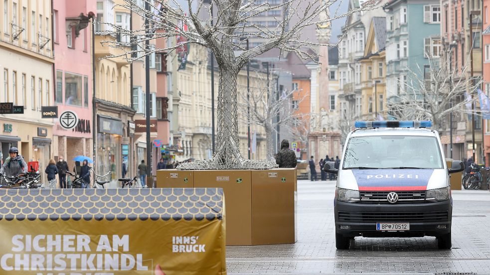 Lockdown in Österreich. Weil sie eine Möglichkeit mehr sah, die hohe Infektionswelle zu brechen, hat die Regierung in Wien harte Beschränkungen des öffentlichen Lebens beschlossen. Droht das auch in deutschland? Foto: Hildenbrand/DPA