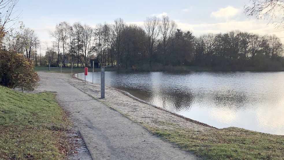 Am Idasee soll der Wanderweg umgestaltet werden, damit unter anderem der Strandbereich vergrößert werden kann.