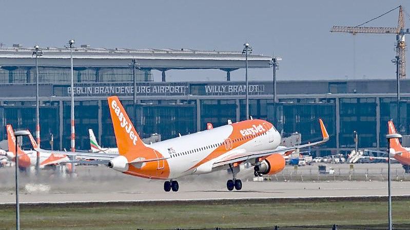 Easyjet-Chef Johan Lundgren: Zum Start in den Winter gibt es viele Unsicherheiten. Foto: Patrick Pleul/dpa-Zentralbild/dpa