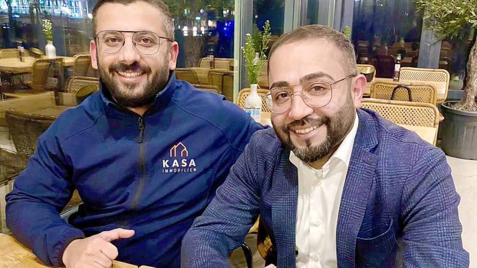 Die beiden Leeraner Jalmaz Acar (links) und Mihdi Acar sind nicht miteinander verwandt. Sie sind jedoch beste Freunde. Foto: privat