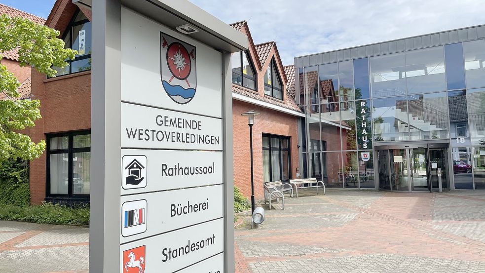 Über den Haushaltsplan der Gemeinde Westoverledingen für das kommende Jahr wird beraten. Foto: David Ammermannn