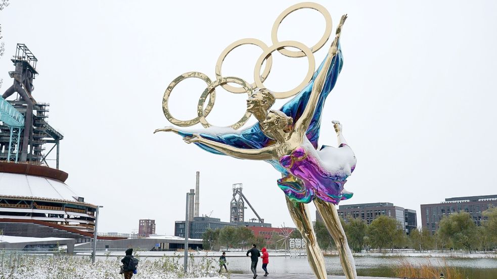 Die olympischen Winterspiele sollen trotz zahlreicher Vorwürfe von Menschenrechtsverletzungen in China abgehalten werden. Foto: dpa/ Zhang Chenlin