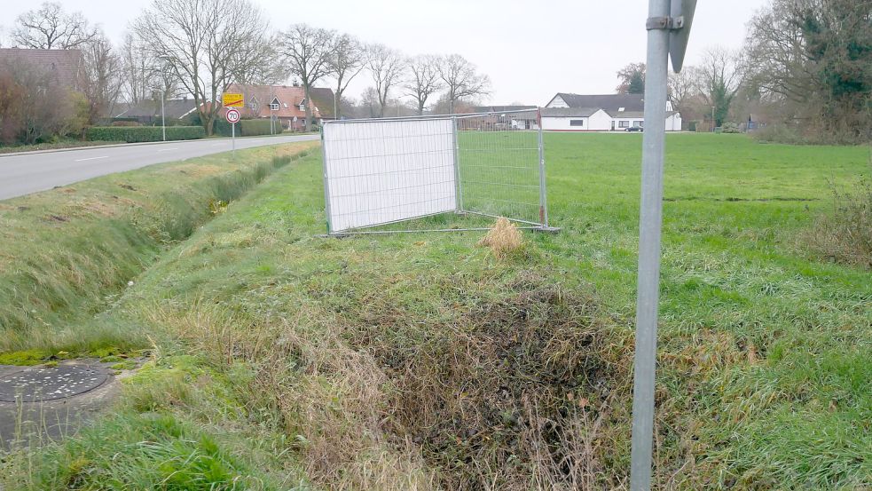 Der südliche Ortsausgang von Ramsloh-Hollen in Richtung Scharrel: Für das Gebiet ab dem Landgasthof Dockemeyer (im Hintergrund) soll der Flächennutzungsplan geändert und ein Bebauungsplan aufgestellt werden. Foto: Kruse