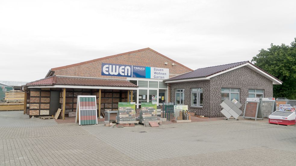 Der Holterfehner Standort des Fehntjer Baustoffhandels wird geschlossen. Das Unternehmen konzentriert sich künftig auf seinen Standort im Ostrhauderfehner Gewerbegebiet. Foto: privat