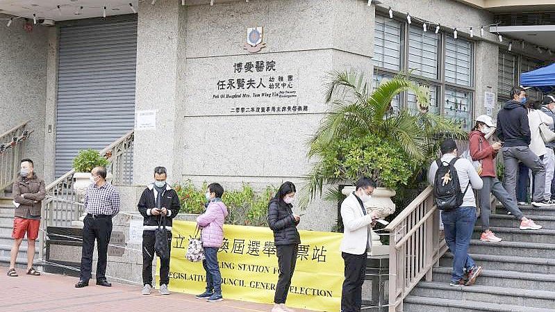 In Hongkong fanden die ersten Wahlen seit der Niederschlagung der Demokratiebewegung statt. Foto: Wang Shen/XinHua/dpa