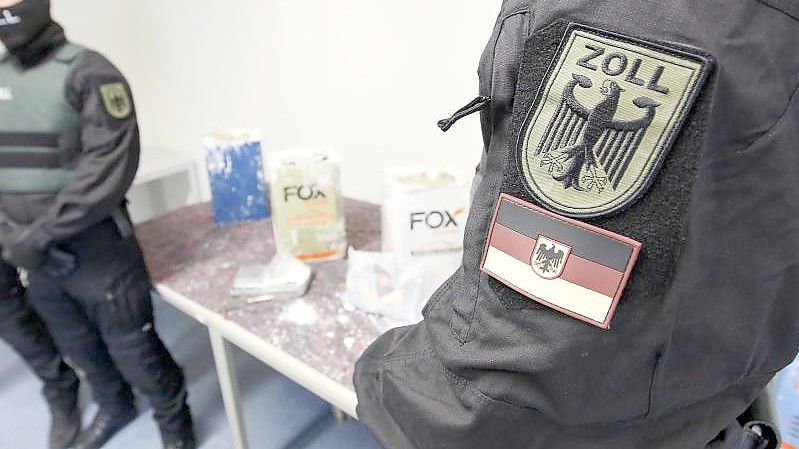 Sichergestelltes Kokain im Hamburger Zollfahndungsamt. Foto: Bodo Marks/dpa