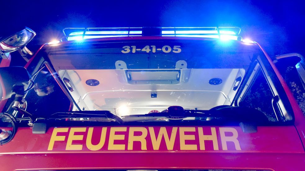 Die Bremer Feuerwehr war am Samstag in Hemelingen gefordert. Foto: Sybolfoto: Carsten Rehder/dpa