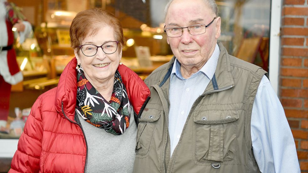 Hermann Behmann war Bäcker von Beruf, seine Frau Inge Bäckereifachverkäuferin. An ihre Ausbildungszeit haben die beiden keine schlechten Erinnerungen. Foto: Stromann