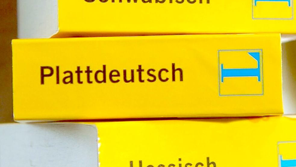 Die letzte Ratssitzung in Ostrhauderfehn wird für gewöhnlich auf Plattdeutsch abgehalten. Foto: Kneffel/dpa