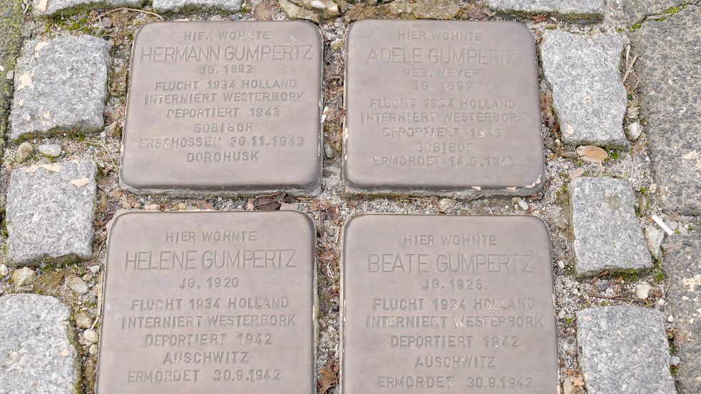 In Rhauderfehn gibt es vier Stolpersteine, die an die Familie Gumpertz erinnert. Hermann und Adele Gumpertz waren Juden. Das Ehepaar und seine beiden Töchter wurden von den Nationalsozialisten ermordet. Archivfoto