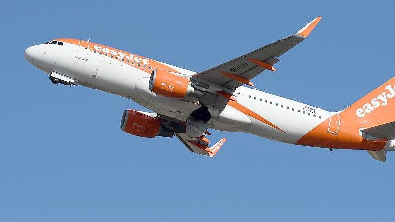 Ein Easyjet-Flugzeug musste in Friedrichshafen notlanden. Foto: Massimo Insabato/Mondadori Portfolio via ZUMA/dpa