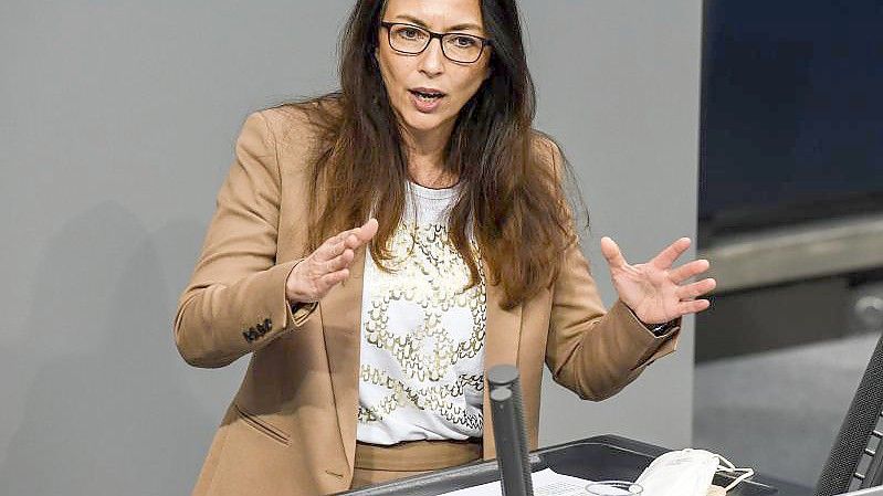 Yasmin Fahimi (SPD) soll soll als erste Frau an die Spitze des DGB-Vorstands. Foto: Kira Hofmann/dpa-Zentralbild/dpa