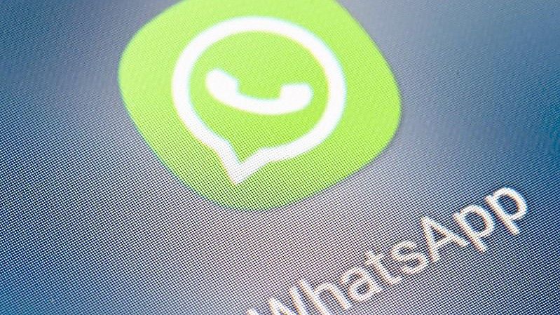 Die meisten Nutzer in Deutschland greifen für Chat-Nachrichten auf WhatsApp zurück. Foto: Fabian Sommer/dpa