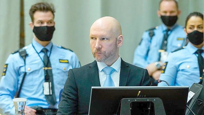 Anders Behring Breivik muss im Gefängnis bleiben. Foto: Ole Berg-Rusten/NTB/dpa