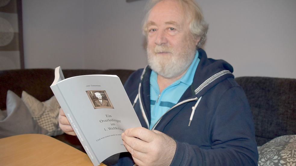 Heimatforscher Hans-Gerd Voßkuhl hat ein neues Buch geschrieben. Es trägt den Titel „Ein Overledinger im 1. Weltkrieg – und was sonst noch in seinem Leben geschah“. Foto: Ammermann