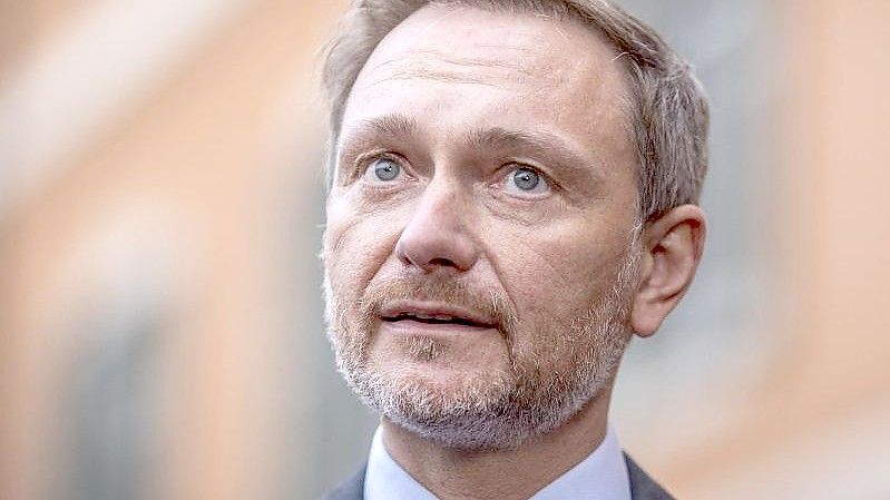 Zeigt sich offen für eine höhere Pendlerpauschale: Bundesfinanzminister Christian Lindner. Foto: Oliver Weiken/dpa