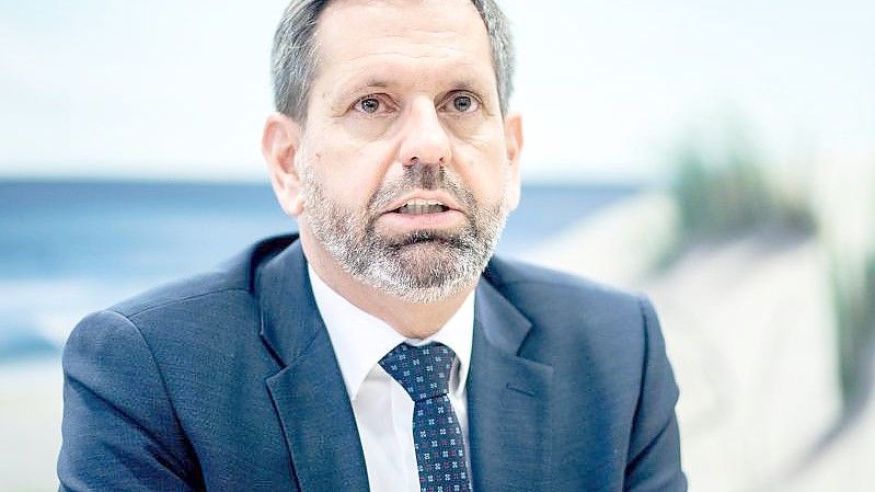 Niedersachsens Energie- und Umweltminister Olaf Lies (SPD) und seine Amtskollegen schauen auf diejenigen, die von den hohen Energiepreisen besonders betroffen sind. Foto: Hauke-Christian Dittrich/dpa