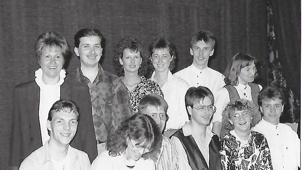 Die Jugendformation der Strücklinger Tanzschule in den 80ern.