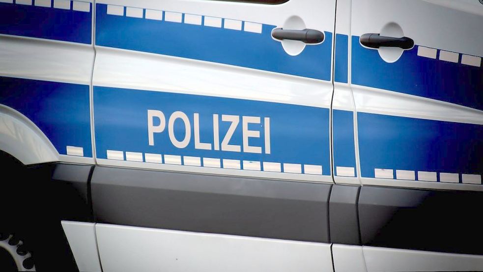 Unbekannte haben Autos beschädigt. Nun ermittelt die Polizei. Symbolfoto: Pixabay