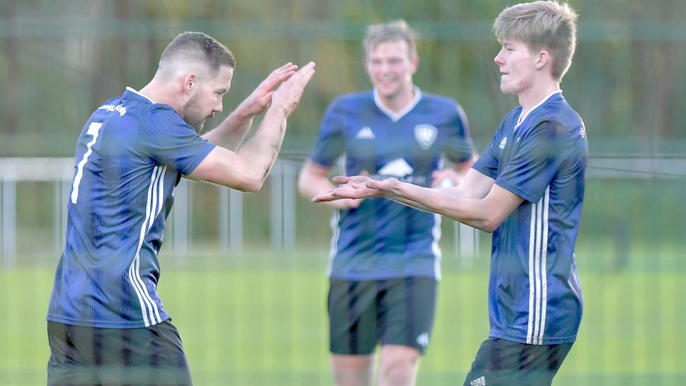 Die ostfriesischen Amateurfußballer können optimistisch in die Zukunft blicken. Archivfoto: Ortgies