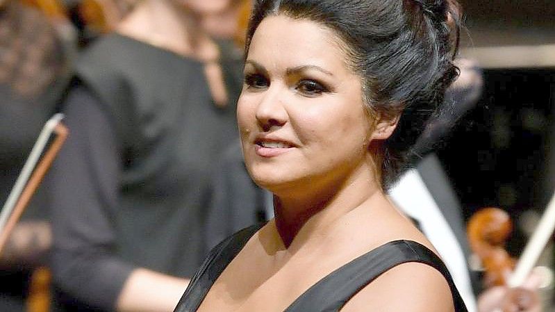 Opernsängerin Anna Netrebko zieht sich vorläufig aus dem Konzertleben zurück. Foto: Barbara Gindl/APA/dpa