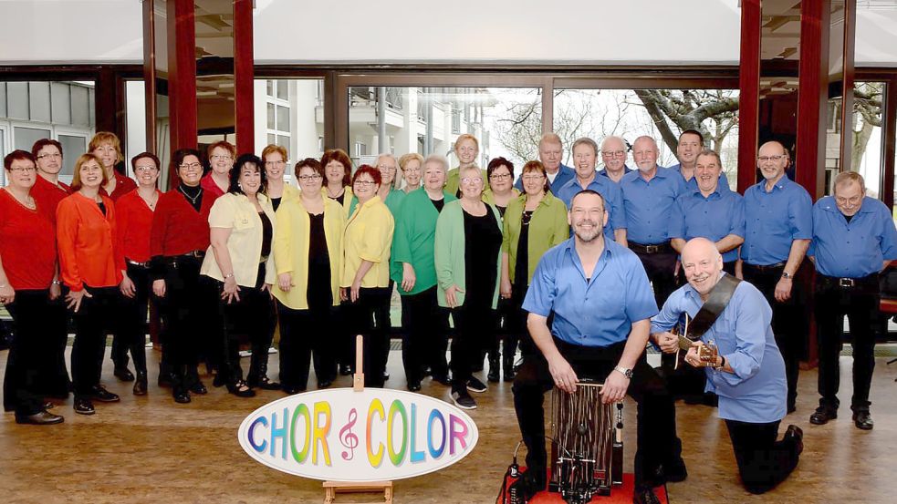 Freuen sich, wenn sie wieder Auftritte haben werden: die Sängerinnen und Sänger des Chores „Color“ in Barßel. Foto: Passmann