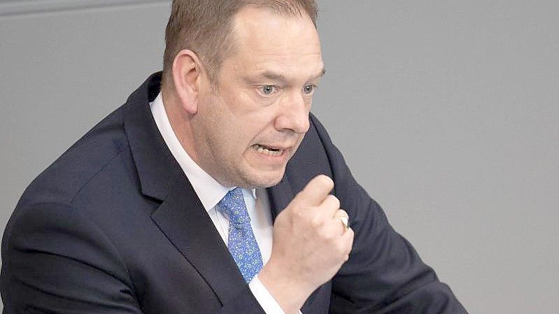 Henning Otte ist verteidigungspolitischer Sprecher der CDU/CSU-Bundestagsfraktion. Foto: Christophe Gateau/dpa