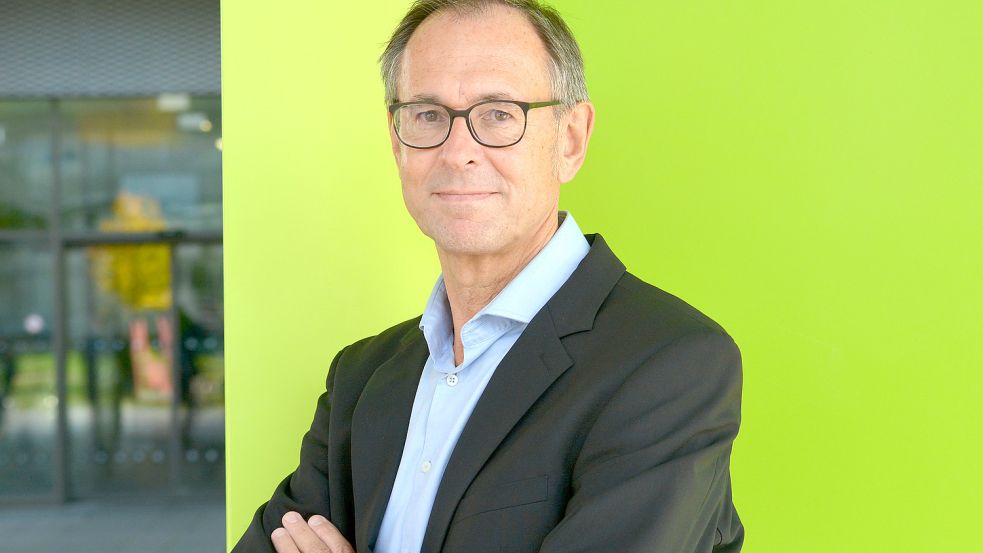 Als kalter Frieden wird in der Friedensforschung die Abwesenheit von Gewalt bezeichnet, erklärt Prof. Andreas Zick. Foto: Universität Bielefeld