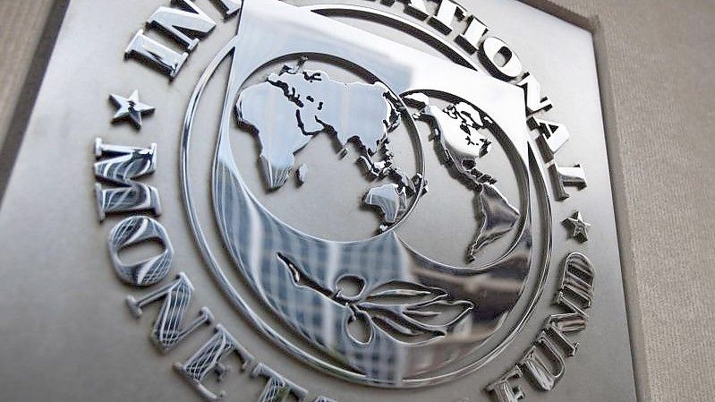 Das Logo des Internationale Währungsfonds an dessen Hauptsitz in Washington. Foto: Jim Lo Scalzo/EPA/dpa