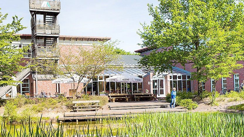 Der Landkreis Cloppenburg hat für Geflüchtete ein Kontingent an Betten in der Jugendherberge an der Thülsfelder Talsperre reservieren lassen. Foto: Privat