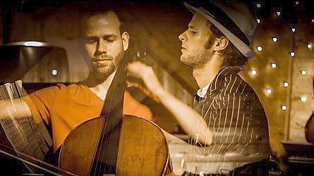 Matthias Hübner (links) am Cello und Falk Schönfelder am Klavier werden am Sonnabend, 26. März, in Driever auftreten. Foto: Privat