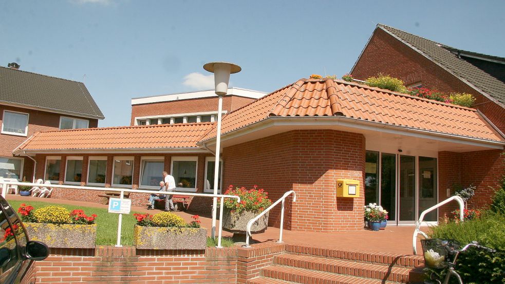 Wegen Coronafällen in der Belegschaft und bei den Bewohnern ist das Alten- und Pflegeheim St. Michael in Bollingen seit einer Woche für Besucher geschlossen. Wie lange das so bleiben wird, ist unklar. Archivfoto: Passmann