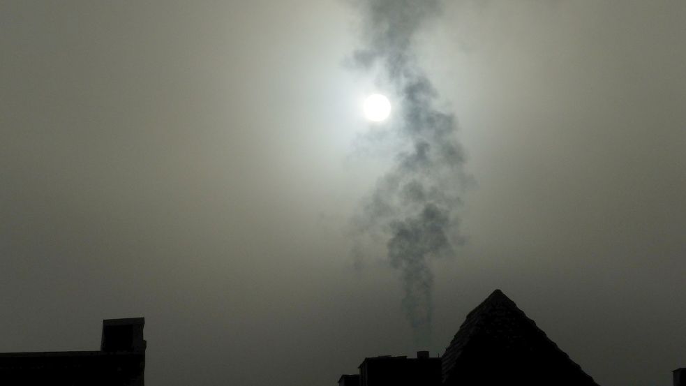 Der Qualm des Nachbarn kann stören. Foto: Pixabay