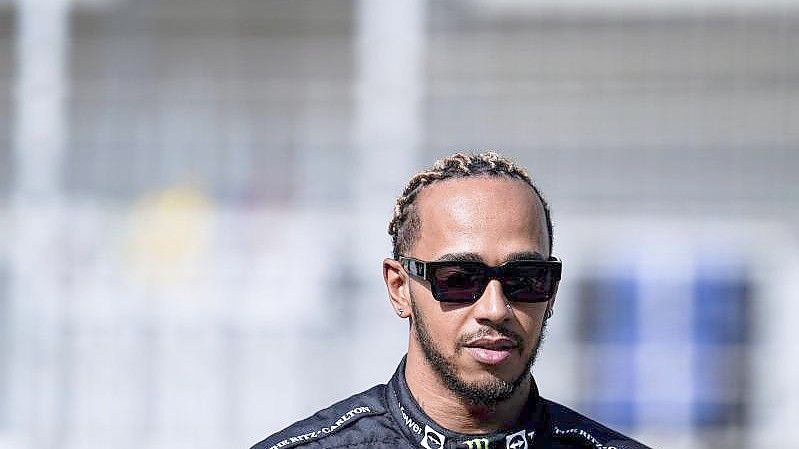 Mercedes-Pilot Lewis Hamilton fuhr zu Saisonbeginn hinterher. Foto: James Gasperotti/ZUMA Press Wire/dpa