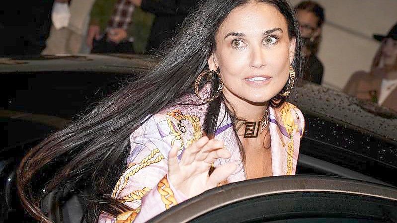 Schauspielerin Demi Moore ist verliebt. Foto: Marco Piraccini/Mondadori Portfolio via ZUMA/dpa