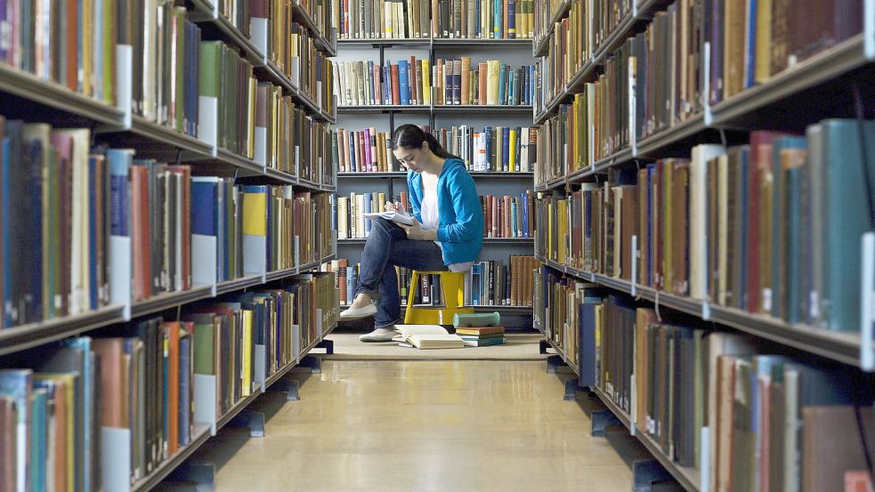 Laut einer Studie ist der Druck auf Studierende in den letzten Jahrzehnten gestiegen. Foto: imago images / YAY Images