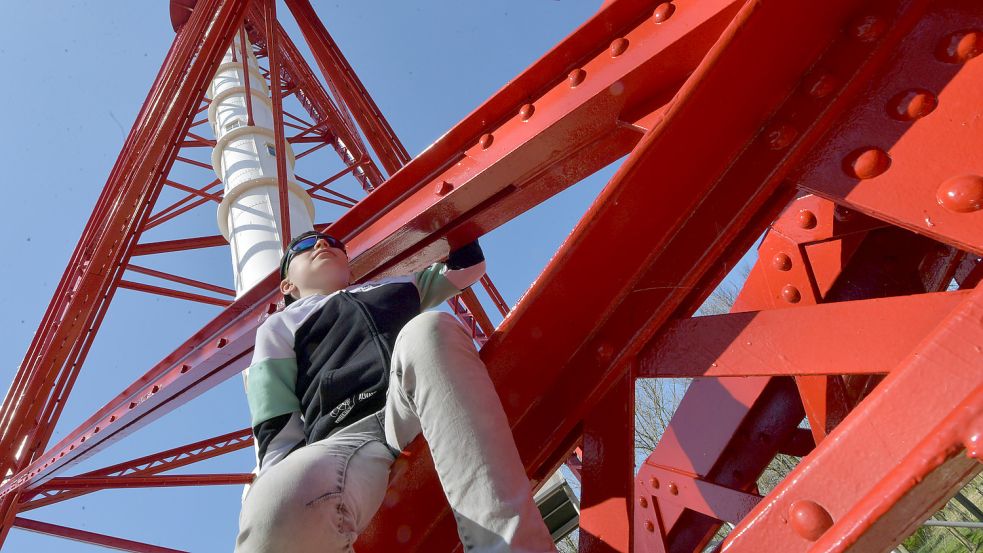 Beim Campener Leuchtturm kann man ein Diplom machen. Fotos: Ortgies