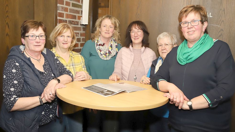 Das Vorstandsteam des Landfrauenvereins Barßel blickte positiv in die Zukunft (von links): Erna Bäker, Heike Röttgers, Brigitte Baumann, Martina Gruben-Block, Ulla Wienhold und Ute Claaßen. Fotos: Passmann