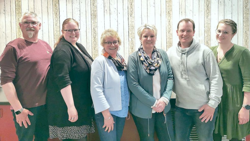 Ein Gruppenbild des alten und neuen Vorstands (von links): Rolf Doberstein, Antje Wybrands, Heidi Santjer-Wessling, Bärbel Ahrens, Sven Spieker, Kathrin Schönhöft. Fotos: privat