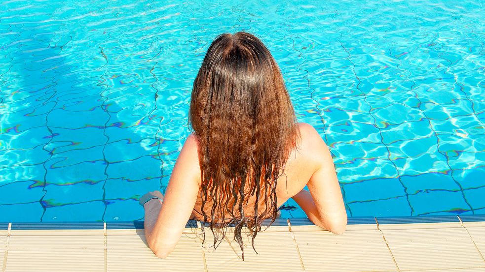 Ob mit Oberteil oder ohne - in Göttinger Schwimmbädern darf jeder selbst entscheiden. Symbolfoto Foto: colourbox.de