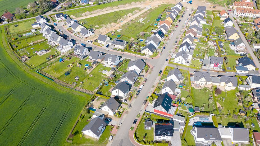 Für die neue Grundsteuer müssen alle Eigentümer in Deutschland dem Finanzamt eine ganze Menge Daten zur Verfügung stellen. Foto: Jan Woitas/dpa