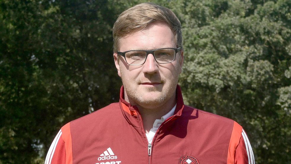 In der vergangenen Saison war Kurt Ullmann Trainer beim VfB Uplengen. Foto: Damm