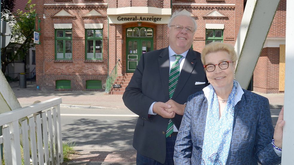 Für das Gespräch waren der frühere deutsche Diplomat Martin Erdmann und seine Frau Marion beim General-Anzeiger zu Gast. Foto: Fertig